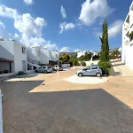 Cozy Escape In Peyia, Sea Caves