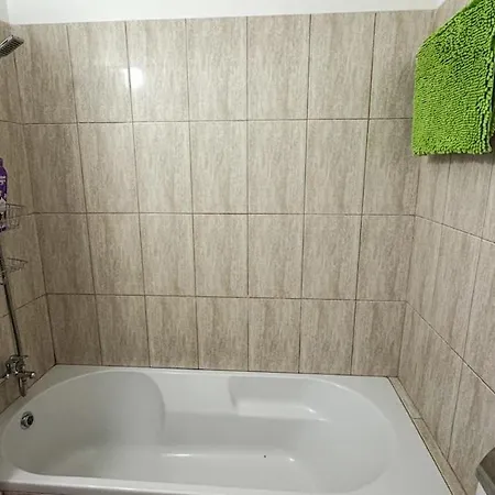 Cozy Escape In Peyia, Sea Caves Apartment *