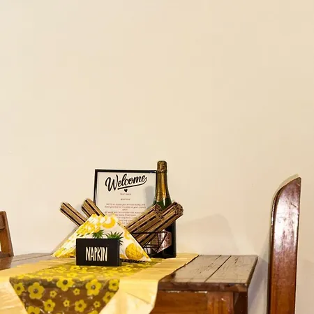 Cozy Escape In Peyia, Sea Caves Apartment