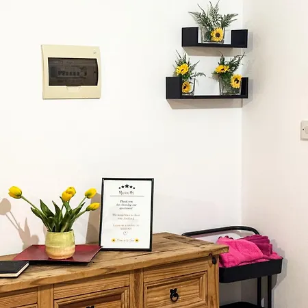 Cozy Escape In Peyia, Sea Caves Apartment