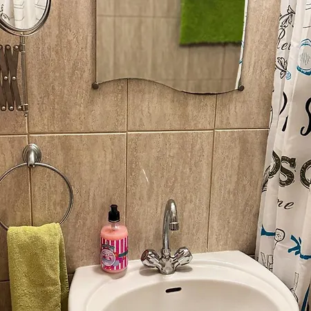 Cozy Escape In Peyia, Sea Caves Apartment *