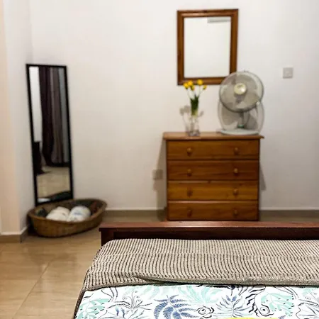 Cozy Escape In Peyia, Sea Caves Apartment