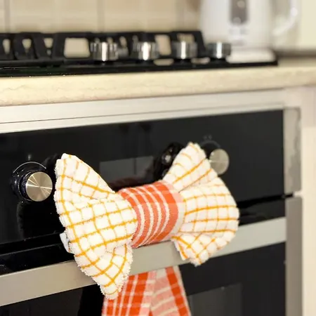 Cozy Escape In Peyia, Sea Caves *