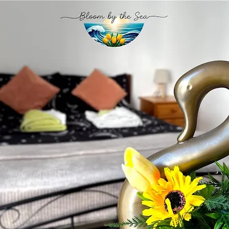 Cozy Escape In Peyia, Sea Caves