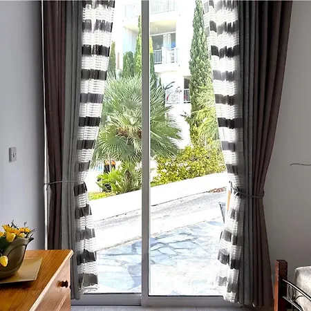 Cozy Escape In Peyia, Sea Caves