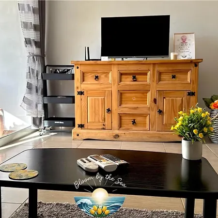 Cozy Escape In Peyia, Sea Caves