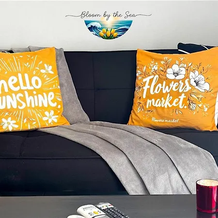 Cozy Escape In Peyia, Sea Caves Apartment